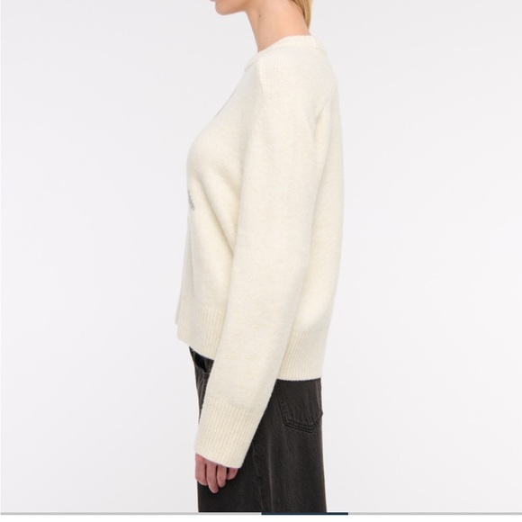 NWT A&F Madeline crew sweater size medium - Picture 2 of 3